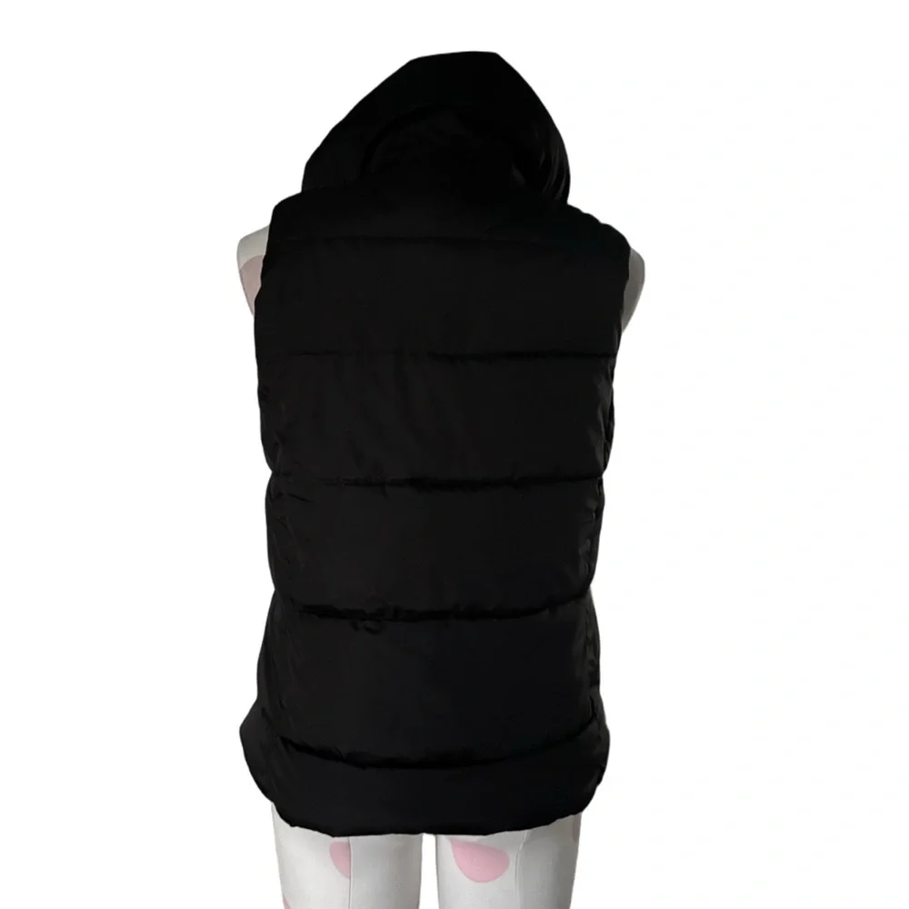 Casual Minimalist Preppy – Puffer Vest – Black – M